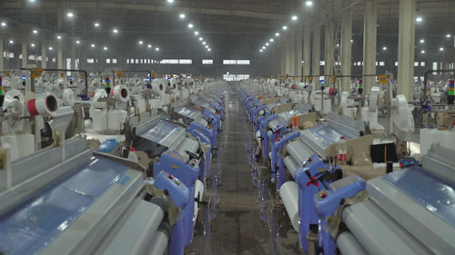 積極參展，推出全新機型JW82噴水織機